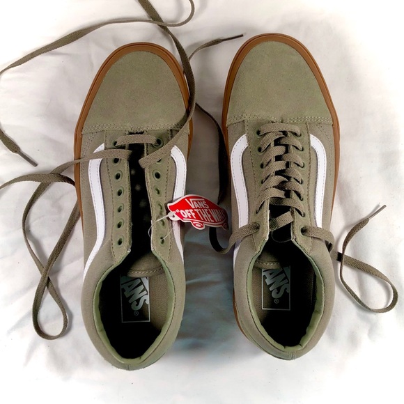 green gum bottom vans